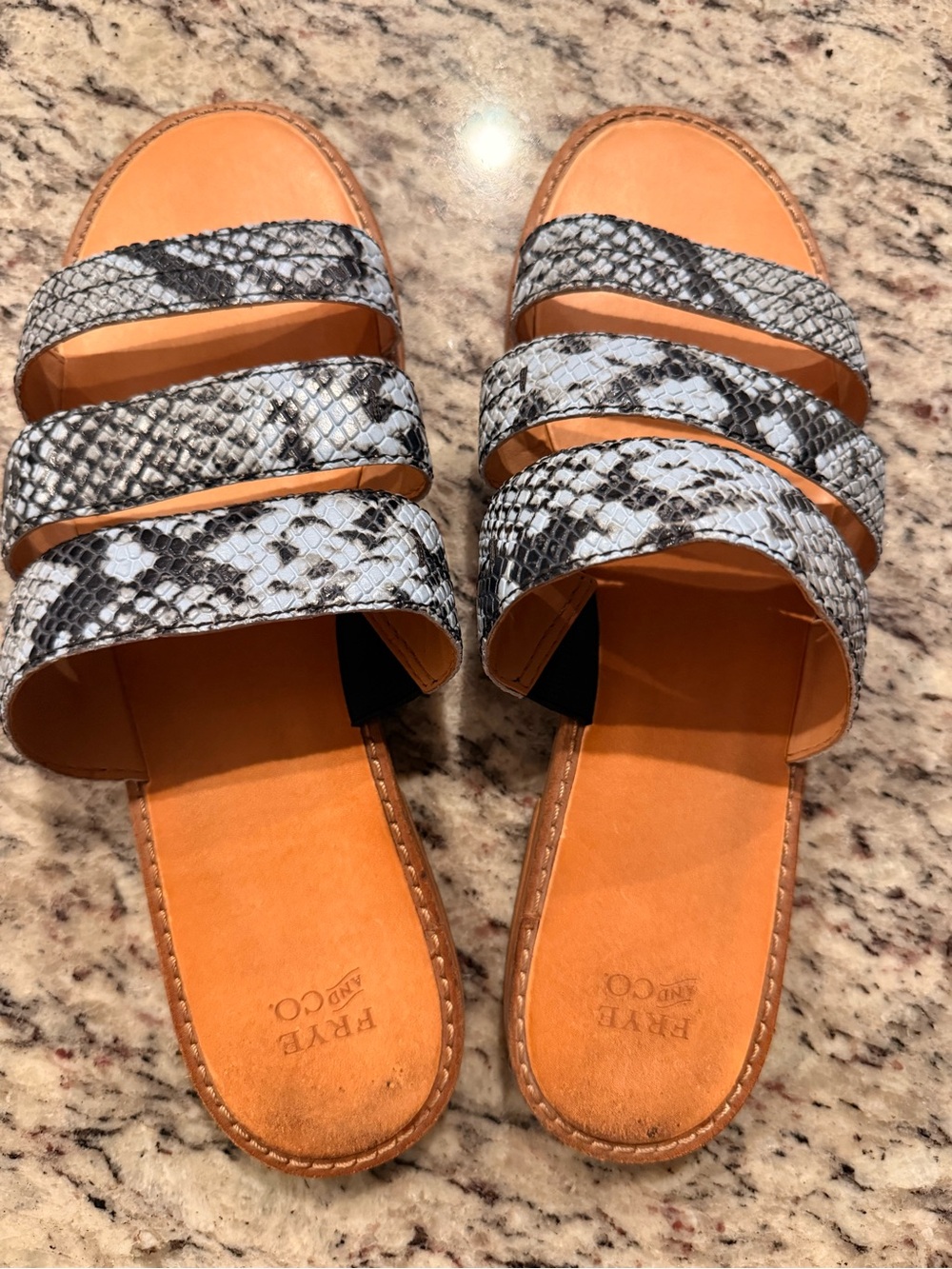 ♡ Frye 3 Band Slide Sandals Snake Print